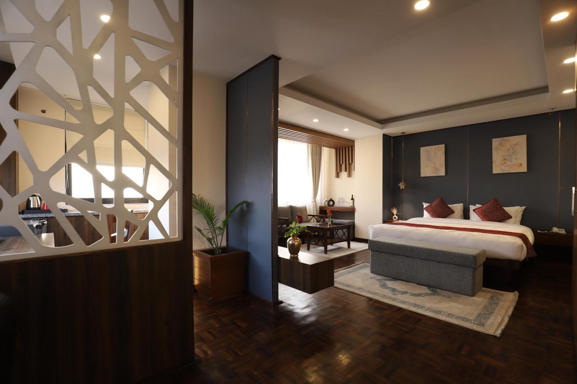 Apex Business - Airport Hotel Katmandú
