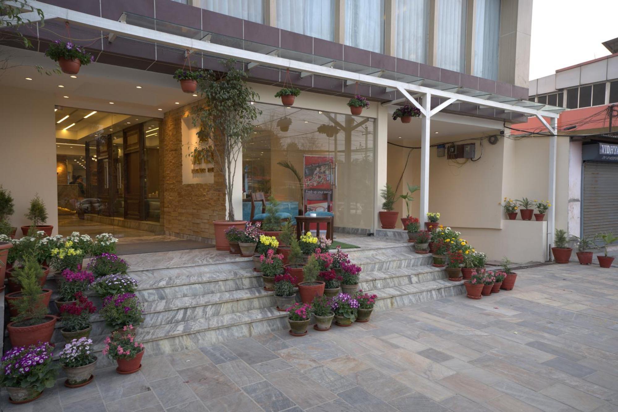 Hotel Apex Business - Airport Katmandú